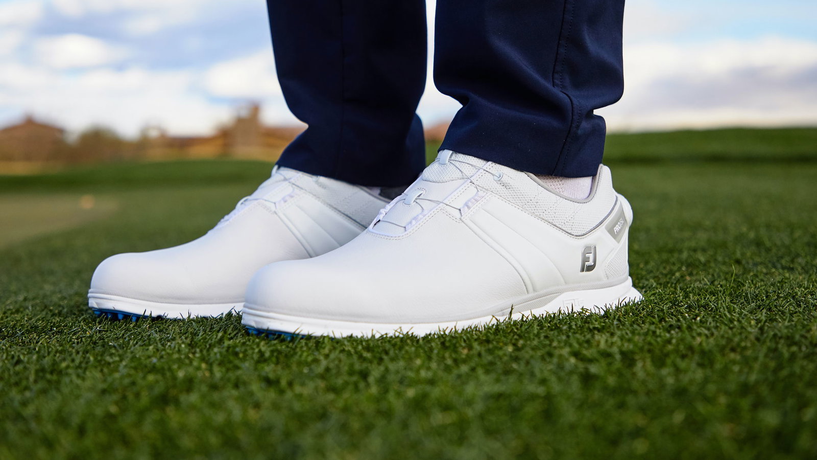 FootJoy advance Spikeless Performance by launching new Pro|SL range